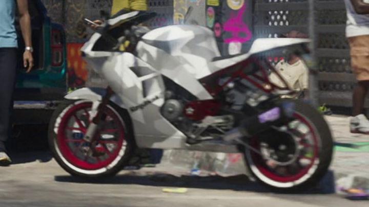 Nagasaki Carbon RS w Grand Theft Auto VI — kadr z paczki redakcyjnej V025